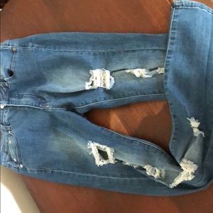 Fashion nova ripped jeans